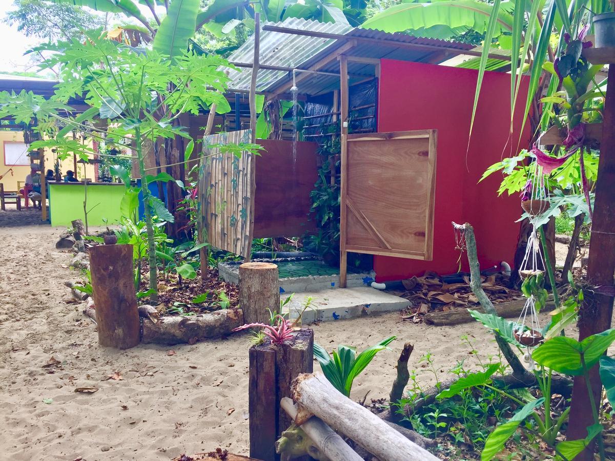 Hostel Oasis Puerto Viejo de Talamanca Exteriér fotografie