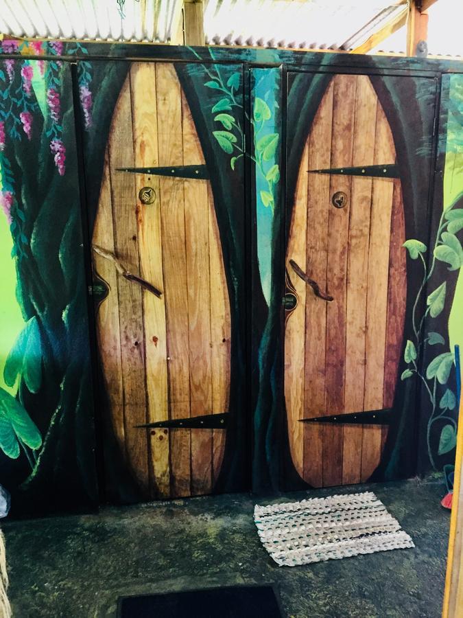 Hostel Oasis Puerto Viejo de Talamanca Exteriér fotografie
