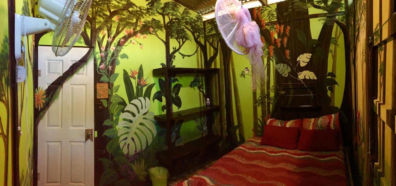 Hostel Oasis Puerto Viejo de Talamanca Exteriér fotografie